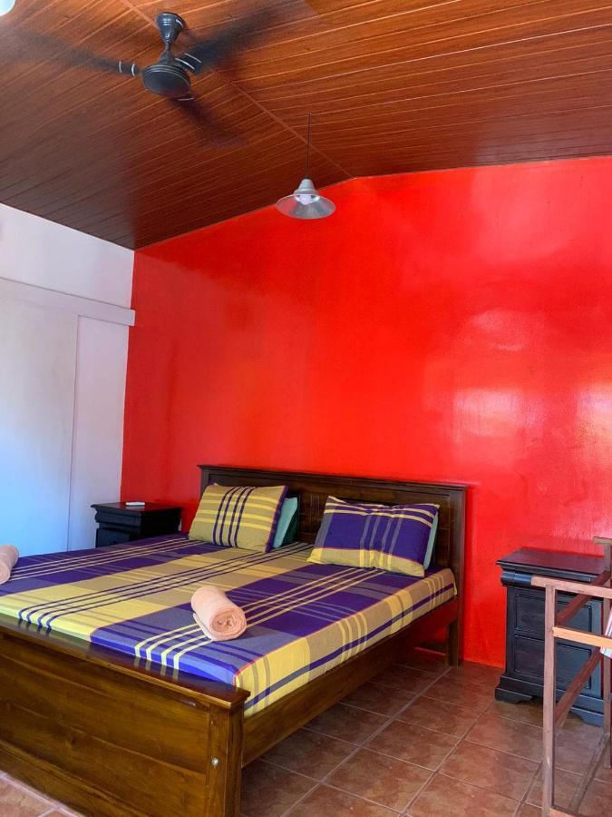 The Fat Mermaid Hotel Mirissa Exterior foto